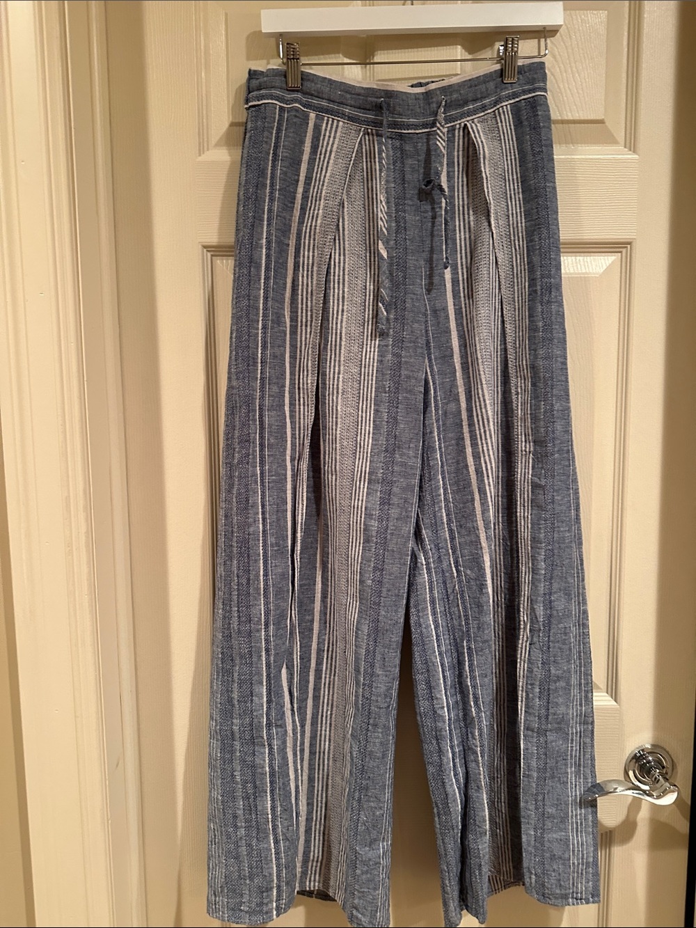 Express Blue and White Striped Wide-Leg Chinos